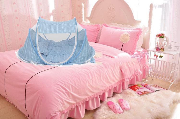 Foldable Baby Bed With Pillow & Net (2 items) - My Store